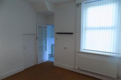 2 bedroom terraced house to rent, Charles Street, Neath, SA11 1NF