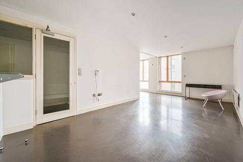 1 bedroom flat for sale, Timberyard, Drysdale Street, Hoxton, London, N1