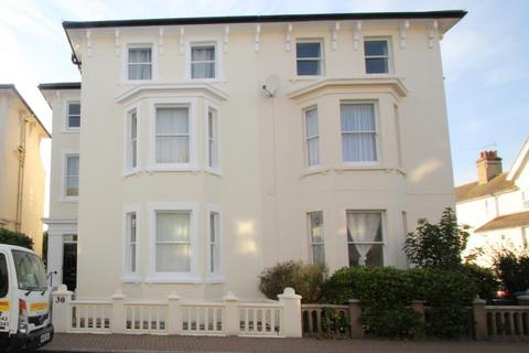 Studio to rent, Norfolk Road, Littlehampton