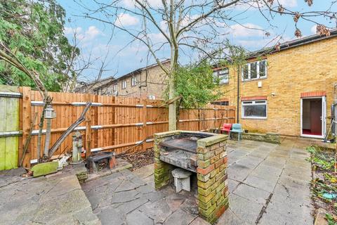 2 bedroom house for sale, Kings Road, Wood Green, London, N22