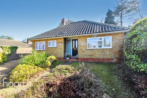 3 bedroom detached bungalow for sale, Carlton Road, Headley Down