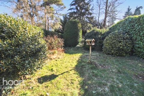 3 bedroom detached bungalow for sale, Carlton Road, Headley Down