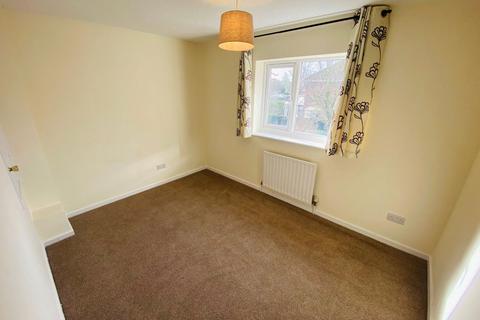 2 bedroom house to rent, Churchwood Drive, Tangmere