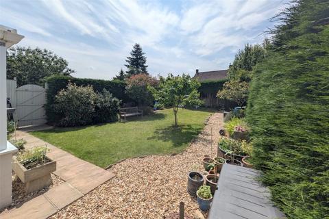 9 Elmfield, Bradford-on-avon, BA15 1RH