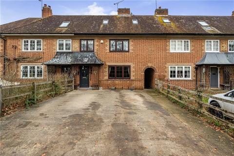 Salisbury Road, Sherfield English, Romsey, Hampshire