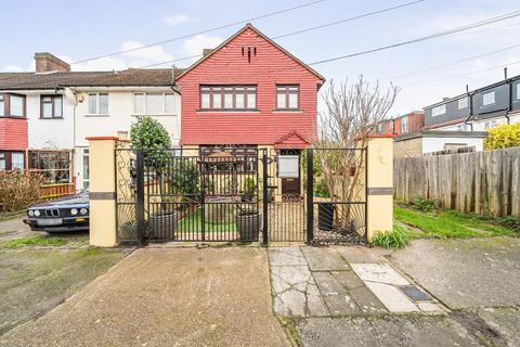 3 bedroom end of terrace house for sale, Bearstead Rise, Brockley, London