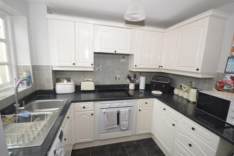 2 bedroom terraced house for sale, Deerleap Way, Braintree, CM7