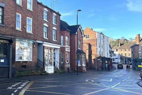 Retail property (high street) for sale, Ground Floor Retail Premises at, 31 Load Street