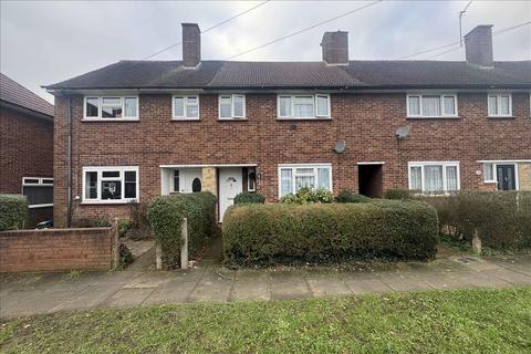 3 bedroom terraced house for sale, Sparrow Farm Drive, Feltham, Middlesex, TW14