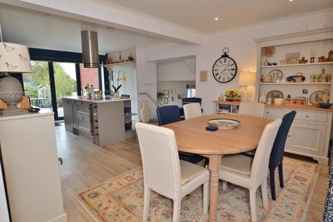 5 bedroom detached house for sale, Petworth West Sussex