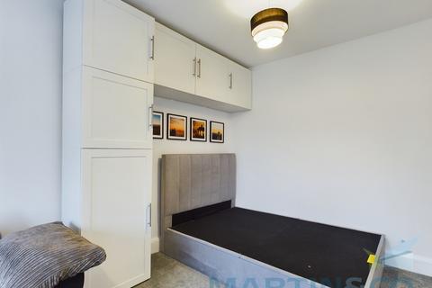 Studio to rent, Brighton, East Sussex