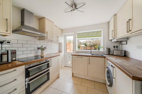 3 bedroom terraced house for sale, Home Farm Gardens, Walton-on-Thames, Surrey, KT12