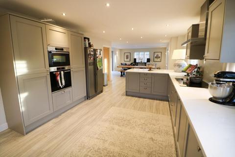 42 Bridge Road, Cosgrove, Milton Keynes, MK19 7JH