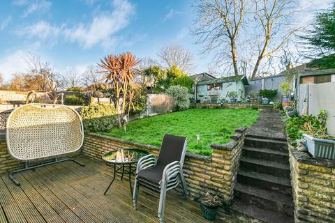 3 bedroom house for sale, Salters Hill, London