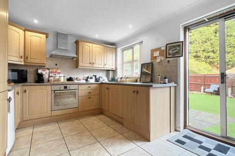 3 bedroom end of terrace house for sale, Notley Road, Braintree, CM7