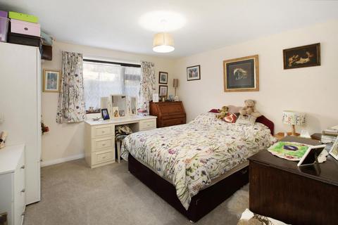 5 Brookside Close, Teignmouth, TQ14 9EA
