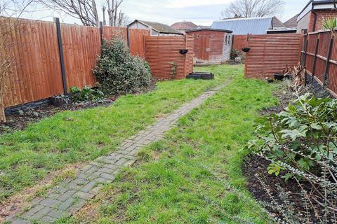 2 bedroom semi-detached house for sale, Cranes Park Road, Sheldon, Birmingham