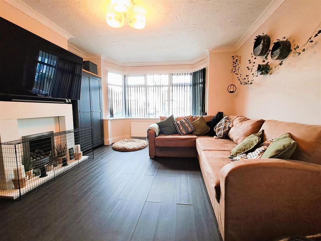 Through Lounge/Diner