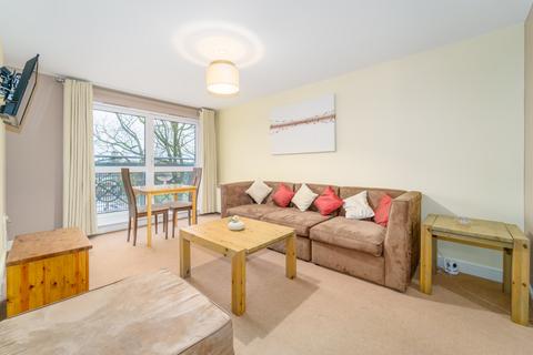 1 bedroom flat for sale, Gean Court, Cline Road, Bounds Green, N11