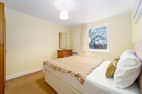 1 bedroom flat for sale, Gean Court, Cline Road, Bounds Green, N11