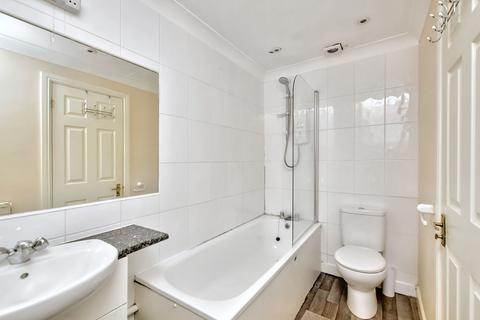 4/5 Bernard Terrace, Edinburgh, EH8 9NX