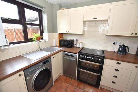 2 bedroom semi-detached house for sale, Barrington Crescent, Birchington