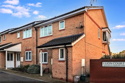 1 bedroom maisonette for sale, Lion Court, Surrey GU22