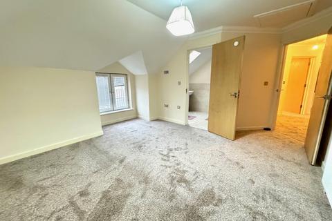 2 bedroom apartment to rent, Grove Road, Luton LU1