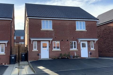 2 bedroom semi-detached house to rent, Fisher Drive, Melton Mowbray