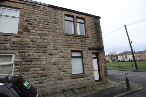 4 bedroom end of terrace house to rent, Albert Street, Oswaldtwistle