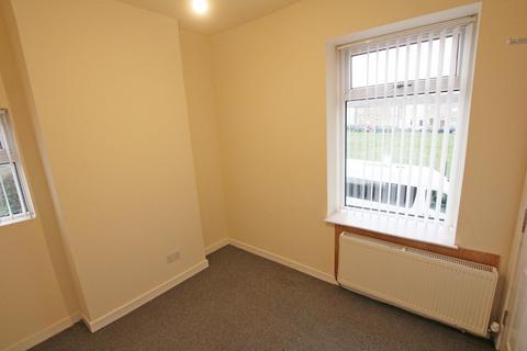 4 bedroom end of terrace house to rent, Albert Street, Oswaldtwistle