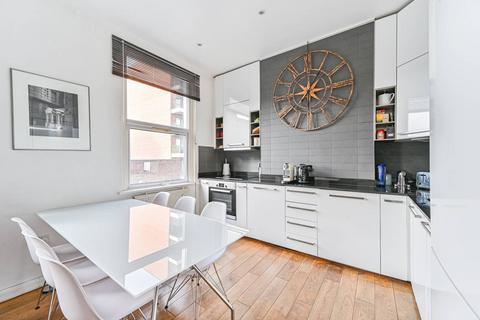 3 bedroom flat for sale, Ilderton Road, Peckham, London, SE15