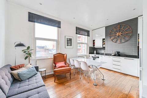 3 bedroom flat for sale, Ilderton Road, Peckham, London, SE15