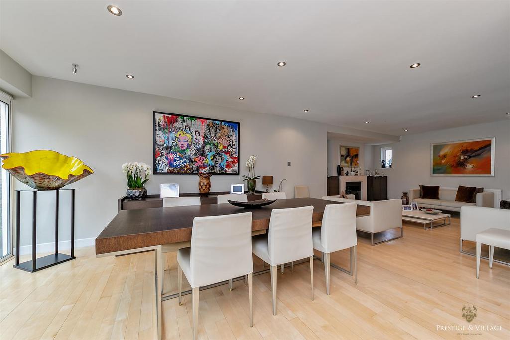 43 Newlands Ave(Logo)-24.jpg