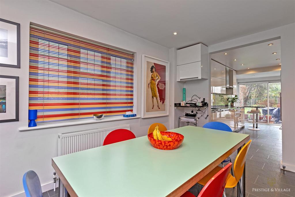 43 Newlands Ave(Logo)-44.jpg