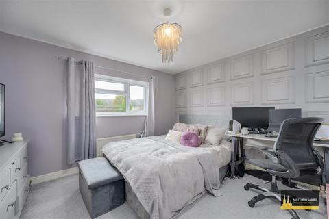 3 Alderney Close, Whitmore Park, Coventry, CV6 4FG