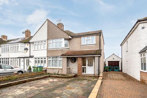 4 bedroom end of terrace house for sale, Rowley Avenue, Sidcup DA15