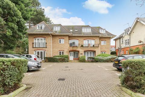 2 bedroom ground floor flat for sale, Holdenhurst Road, Bournemouth