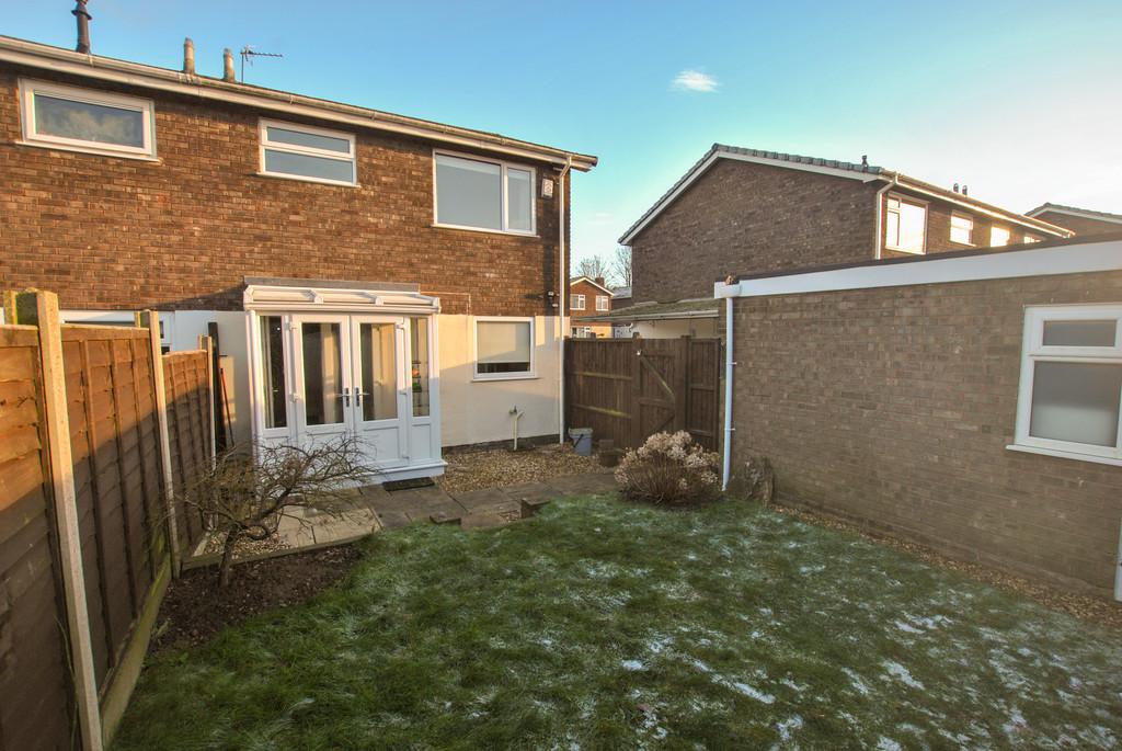 Garden rear 2