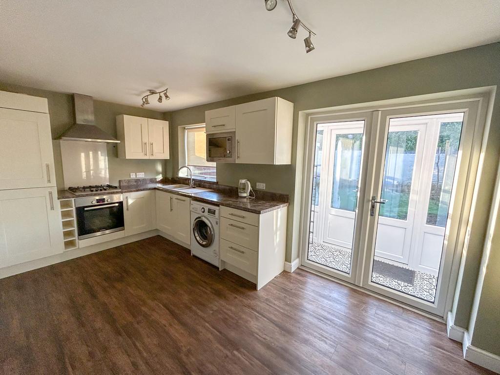 Kitchen 3