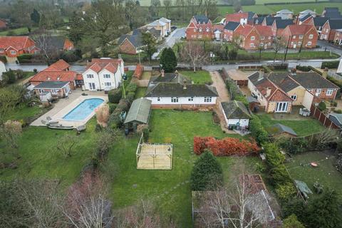 3 bedroom detached bungalow for sale, 115 Dereham Road, Mattishall, Dereham