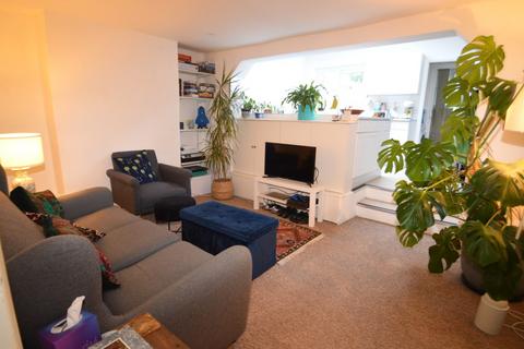 2 bedroom terraced house for sale, Sandy Hill Road, London