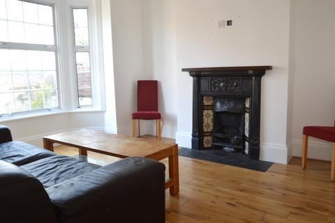 3 bedroom terraced house for sale, Purrett Road, London