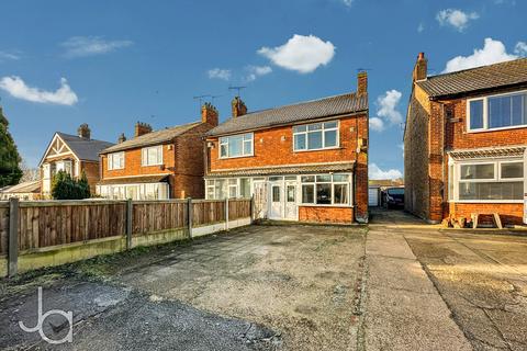 3 bedroom semi-detached house for sale, Mersea Road, Colchester