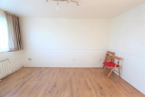 1 bedroom flat for sale, Cobbett Close, Enfield EN3