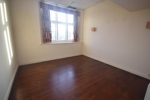 2 bedroom flat for sale, West Quay, Bridgwater TA6