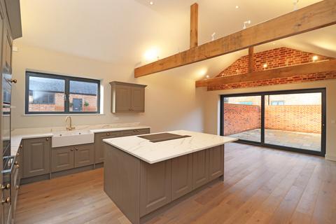 2 bedroom barn conversion for sale, Church Lane, Beaumont