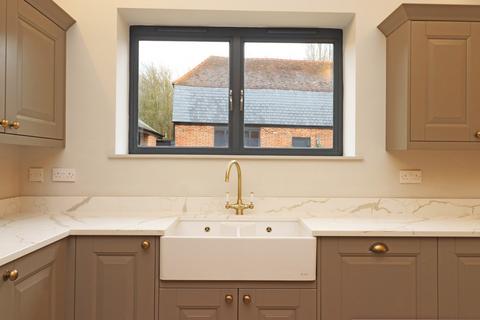 2 bedroom detached bungalow for sale, Church Lane, Beaumont