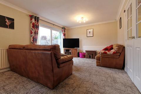 5 bedroom detached house for sale, Maidwell Close, Wigston