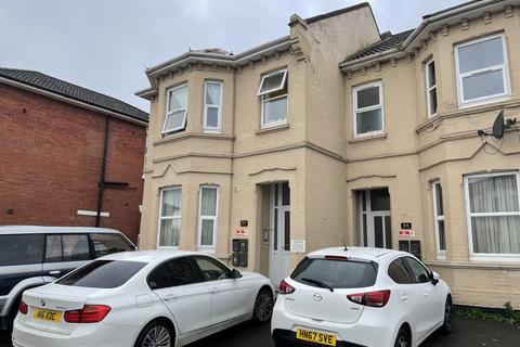 1 bedroom apartment to rent, Shirley Road